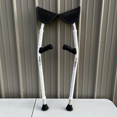 Mobilegs Ultra A300 Pair Ergonomic Crutches Adult Adjustable 300 Lb