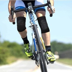 Thick Knee Support Brace Non Slip Compression Pad for Basketball Volleyball