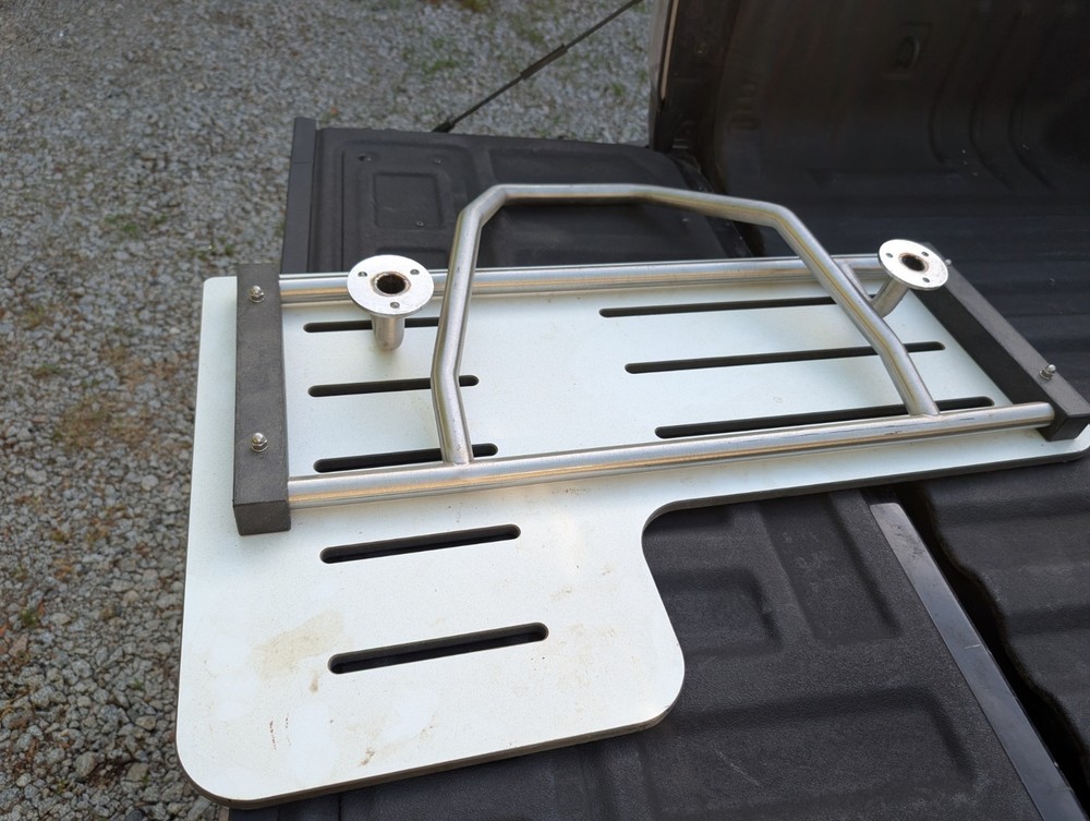 2 Foldable Shower Seats