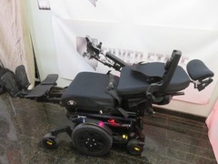 NEW QUANTUM EDGE 3 WITH POWER TILT,RECLINE SEAT ELEVATE, LEGREST *0 Miles on OD