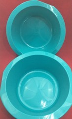 QTY 25 NEW UNUSED REUSABLE Plastic Teal 6 Liter Round Wash Basins