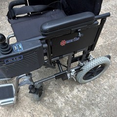 Merits DL521 Power Wheelchair w/ Joystick, Footrest, 4-Wheel, Black