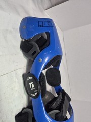 Ossur Blue Össur CTi Custom Knee brace Medium Rigid frame with black straps