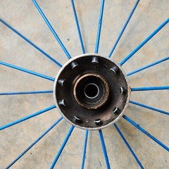 TiLite 22″ Spinergy SPOX Wheelchair Wheels Blue No Tires