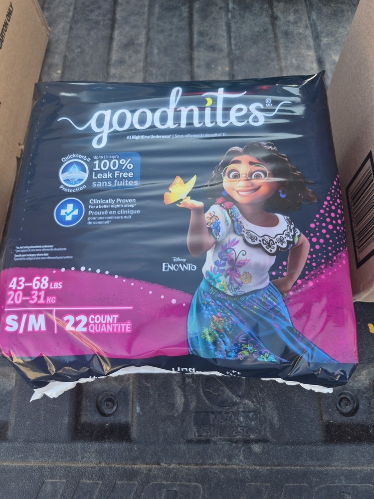 Goodnites Nighttime Disposable Underwear Girls’ S/M 43/68 lbs – 22 count