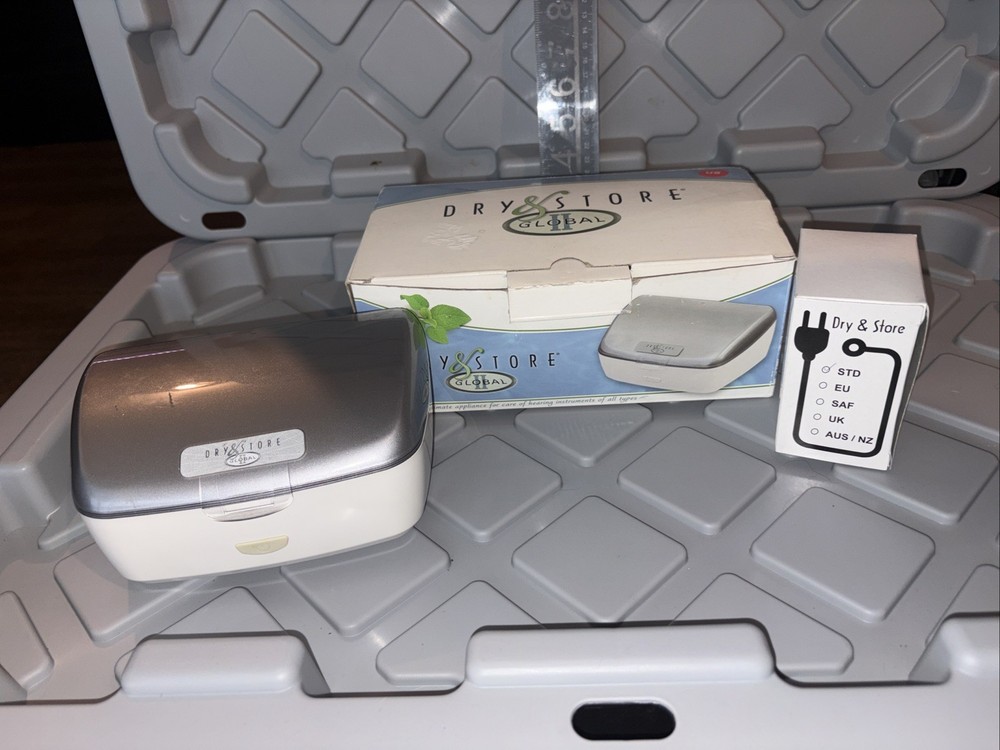 DRY & STORE Global II Moisture Removal Device for Hearing TRG-AA READ