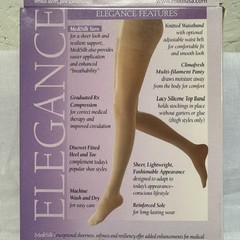 Mediven Women’s Knee Highs, Open Toe, Petite Length, 20-30mmHg (Size: II) Black