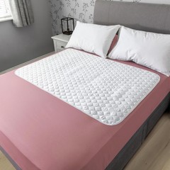 Organic Waterproof Bed Pads for Adults & Kids – Reusable Incontinence Underpads