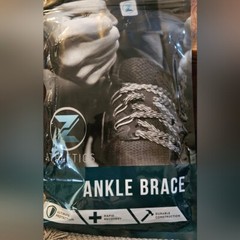New in package~Zenith Ankle Brace Lace up~ size medium black