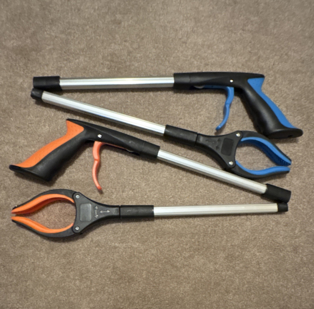 Set of 2 Ergonomic Reacher Grabbers Blue Orange Handles Aluminum Plastic