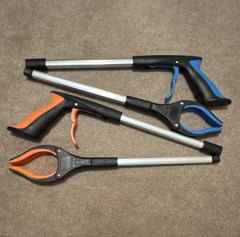 Set of 2 Ergonomic Reacher Grabbers Blue Orange Handles Aluminum Plastic