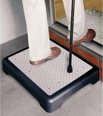 Modern Multi-Purpose Mobility Step – Supports 440 lbs, Perfect for All Ages