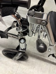 FOR CHARITY:Drive Viper Plus GT 18″ Reclining Wheelchair w Desk Arms pla418rbdda