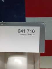Glacier 068 GB11224WT 24″ x 1-1/2″ Concealed Screw ADA Compliant Grab Bar White