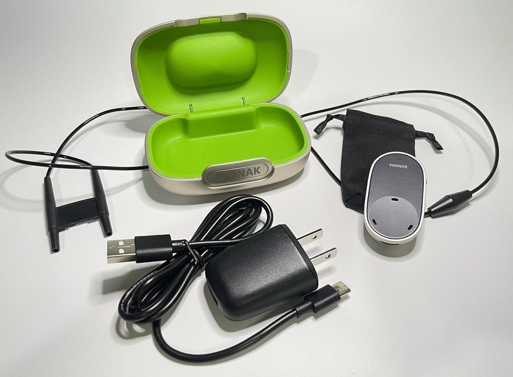 Phonak PartnerMic With Charging Cable, hardcase, lanyard, plug soft case
