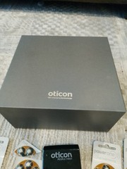Oticon Opn 1 Hearing Aid Pair Bundle – Gold/Champagne BTE with Case & Batteries