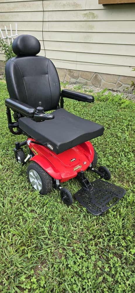 Pride Mobility Jazzy Select Group 2 Power Chair – Used, barely