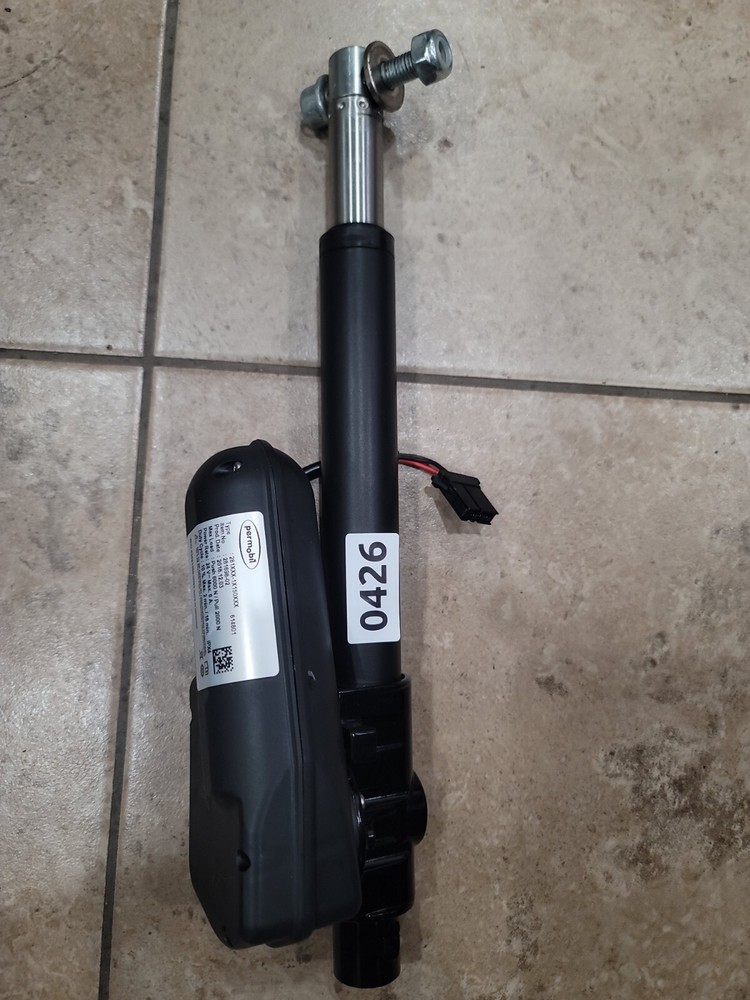 2018 PERMOBIL M3 M5 F3 F5 RNET BACKREST LEGRESTS LEG REST ACTUATOR 614802 3G