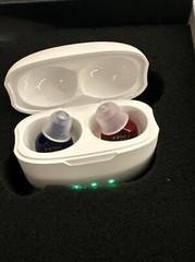 F20D1 Pair CIC Rechargeable Hearing Aid Amplifier Invisible Ear Sound ITC