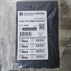 Advanced Ortho The Fast Fit Knee Sleeve 620 Universal One Size Fits All L2397