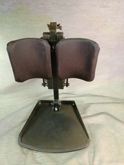 Power Wheelchair Footrest w/ Calf Pads | Quickie Rhythm | Center Mount Foot Rest