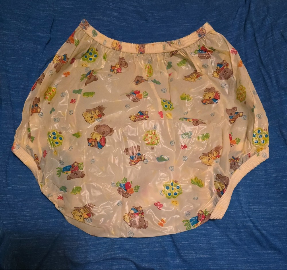 Incontinent Plastic Pant Adult MEDIUM Aussie Bears Enclosed Elastic High Rise