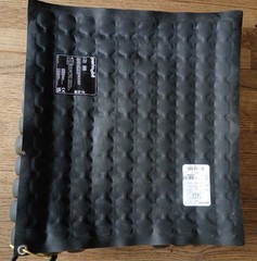 Roho High Profile Wheelchair Seat Cushion Model: 1R1011C 18.25In x 20In x 4.25in