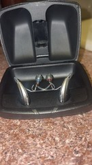 Starkey Livio 1000 RIC R in Canal Hearing Aids & Charging Case