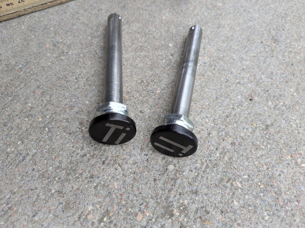 Wheelchair Quick Release Axle Pair 3-7/8-4″ X 1/2 Tilite Quickie J26