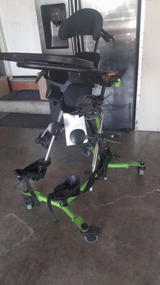 Zing stander size small