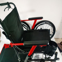 Journey SoLite C2 Ultra Lightweight Adult Wheelchair – Foldable & Portable