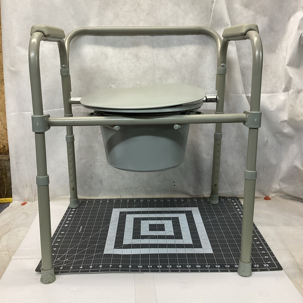ProBasics BSFC Folding 3-in-1 Commode Steel/Plastic 350 Lb  Cap NEW