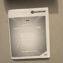 Bauerfeind Sports Compression Knee Support NBA – Lightweight Large, Black- USED