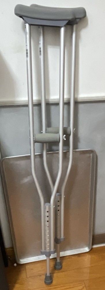 Medline Adjustable Aluminum Adult Crutches Silver Gray