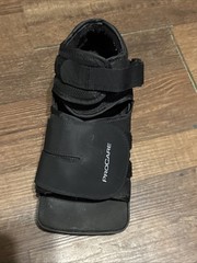 DJO Global 79-81233 Procare Square Toe-Post Op Shoe, Size Small (1 EA)
