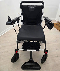 Pride Mobility Jazzy Carbon Foldable Power Wheelchair