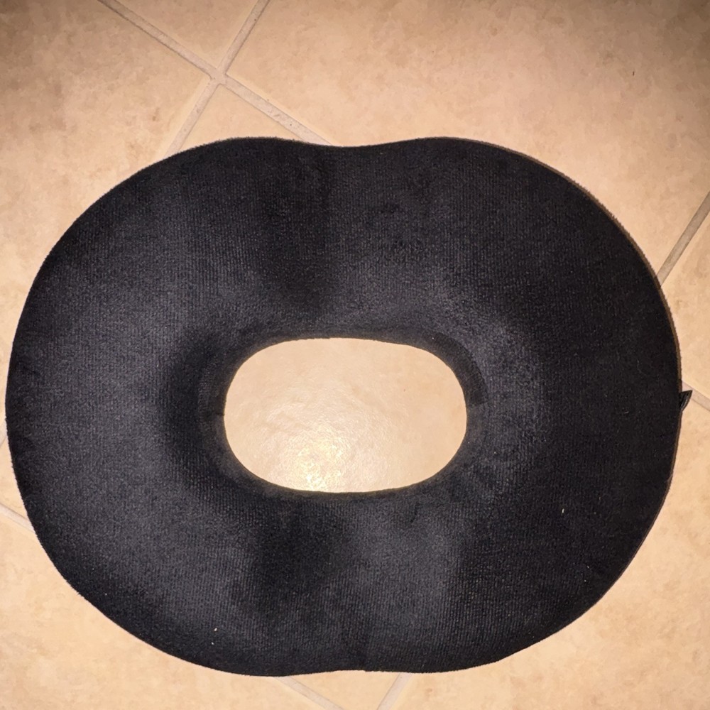 Kieba Comfort Cushion Seat Surgery Posture Pain Relief Oval Removable Cover 17″