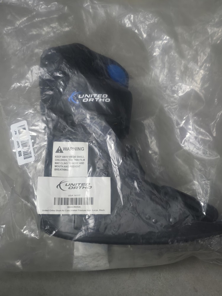 United Ortho Short Air Cam Walker Fracture Boot, Size Large Black