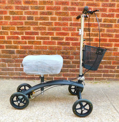 Body Med Medical Knee Scooter/Dual Hand Brakes/Cushion Seat/Basket PICK-UP ONLY