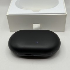 Royal Hearing , Hearing Aids for Seniors with Bluetooth F-AID Black With Case.