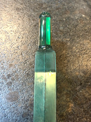 Mattress Lifter Wedge Bed Maker Tool for Changing Sheets