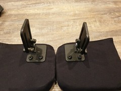 QUICKIE QM 710,715,720, Pulse 6 CenterMount Legrest Calf Pads with hardware