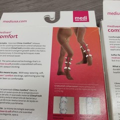 Medi Comfort Pantyhose Petite Closed Toe Size III 20-30mmHg Ebony x2 Pairs 47053