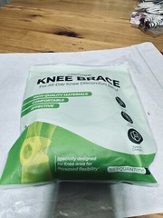 Silicone knee pads provide joint support, massage and promote circulation