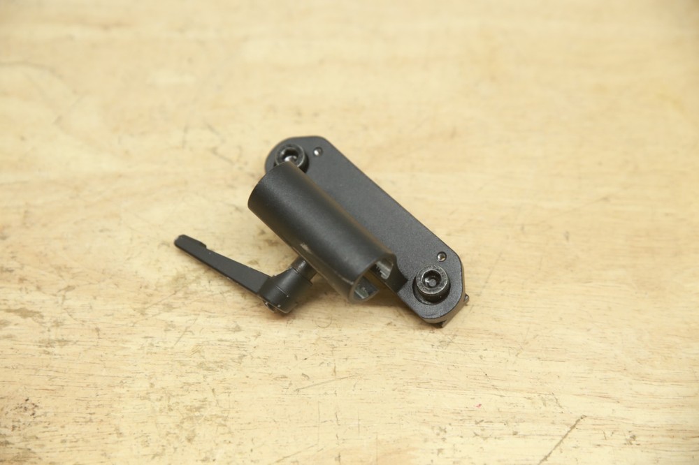 Quantum TB3 Under-Arm Joystick Tube Mounting Bracket Clamp MEC1809294 – Edge 3