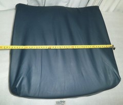 FUTURE MOBILITY WHEELCHAIR CUSHION 17X19X4 INCH GOOD CONDITION