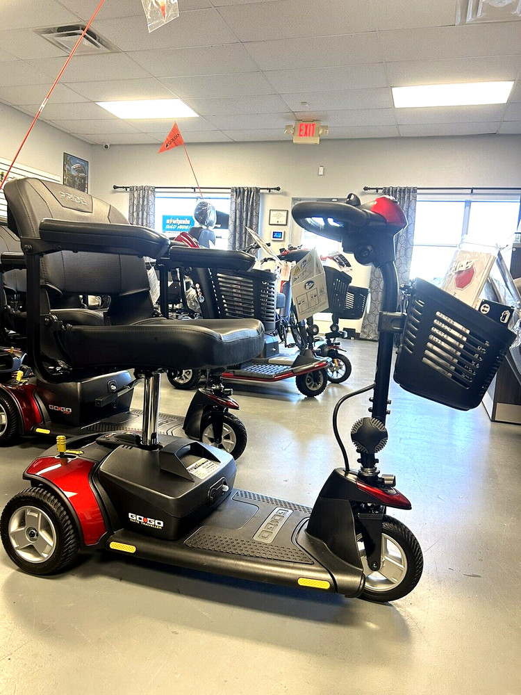 Go-Go Elite Traveller Mobility Scooter by Pride 3-Wheel – 18AH Battery