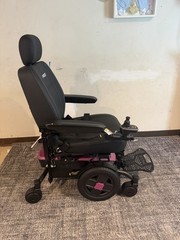 Jazzy EVO 613 w/ anchor points and swing away joy stick