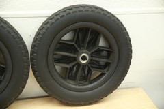 PAIR FLAT-FREE Drive Wheels Tires for Jazzy EVO 613 Power Chairs DGN2005417