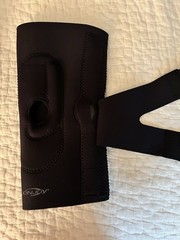 NEW Don Joy Hinged Knee Brace Size L